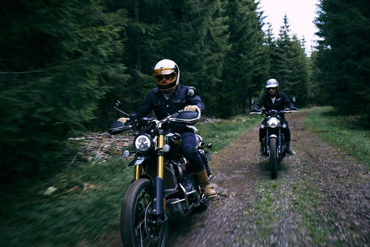Models riding wearing ournBSMC x Hedon Club Classic Helmet DOT