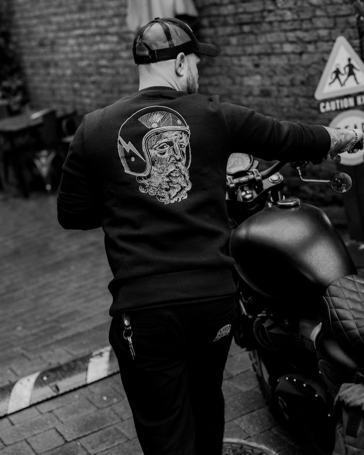 Jimbo in Zeus Embroidered Sweatshirt Black